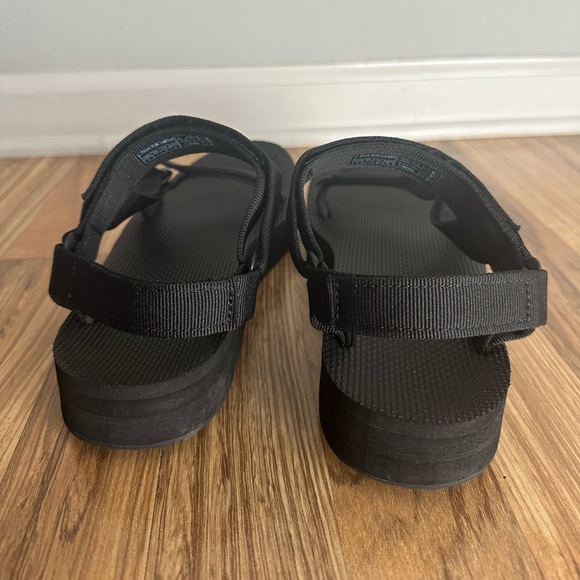 WOMEN'S TEVA MIDFORM UNIVERSAL OUTDOOR SANDALS Sz 9 - Picture 4 of 7